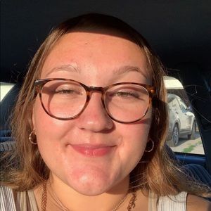 Meet your Posher, Huhhh